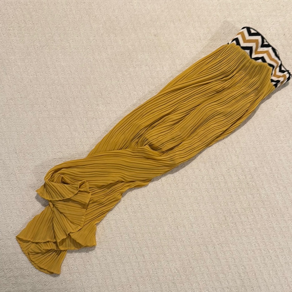 Deux Par Deux Yellow Pleated Skirt With Chevron Waistband